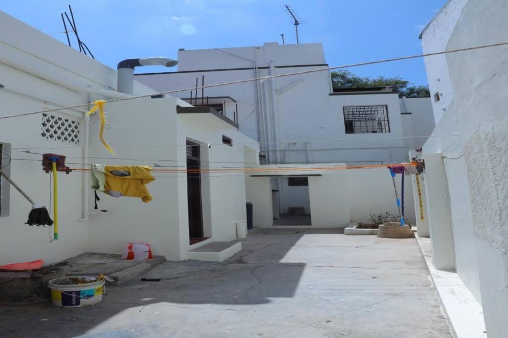 Heritage Home With 3 Bed/3 Bath With Kitchen In A Residential Neighborhood. Madurai Bagian luar foto