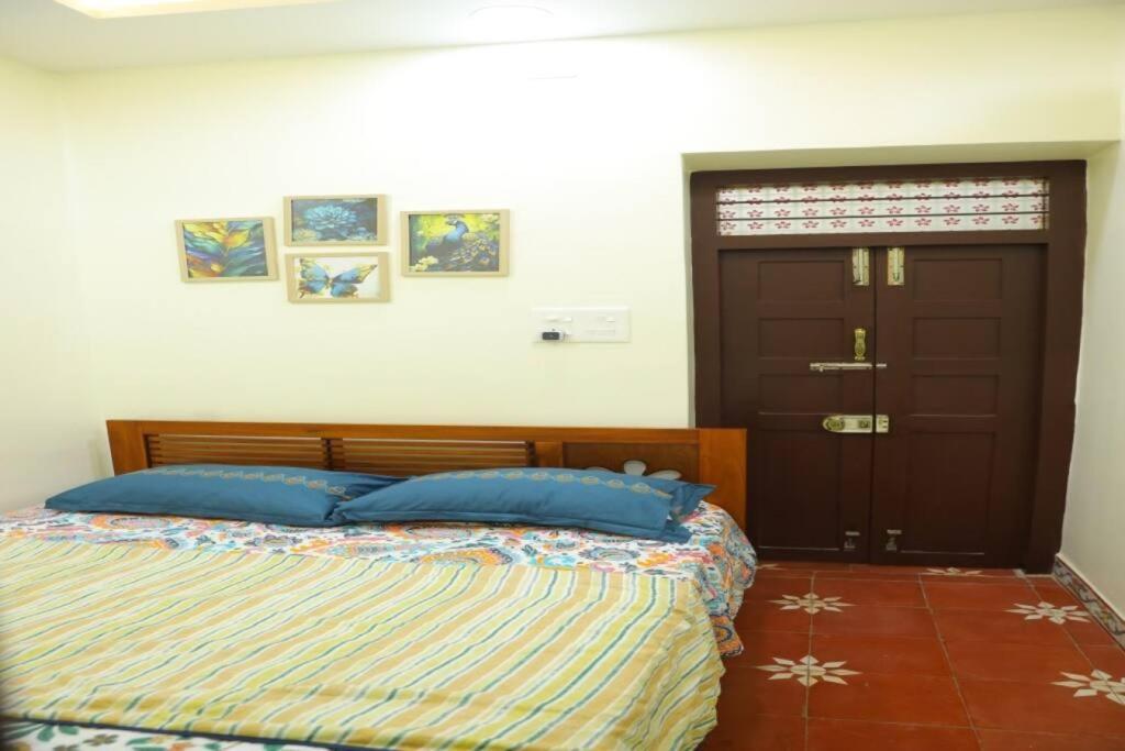 Heritage Home With 3 Bed/3 Bath With Kitchen In A Residential Neighborhood. Madurai Bagian luar foto