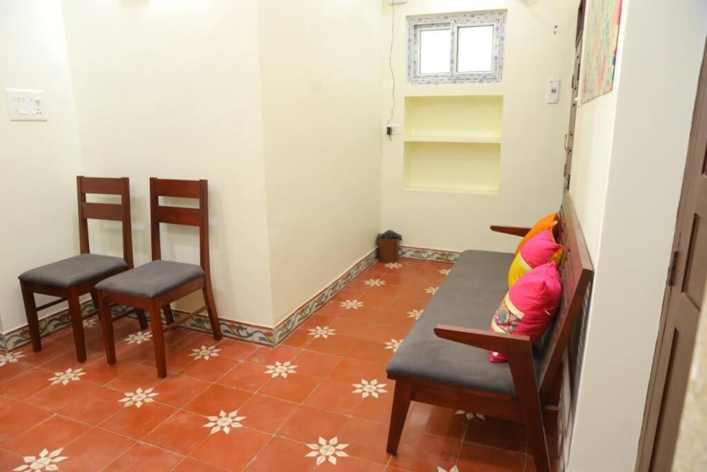 Heritage Home With 3 Bed/3 Bath With Kitchen In A Residential Neighborhood. Madurai Bagian luar foto