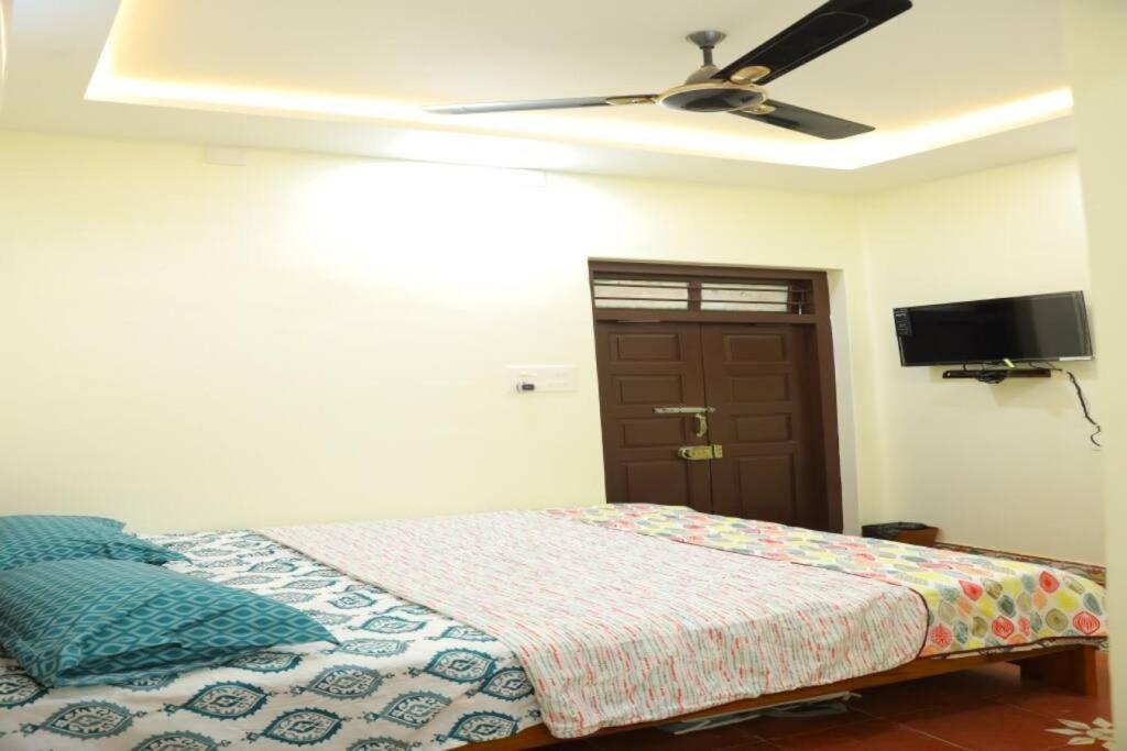 Heritage Home With 3 Bed/3 Bath With Kitchen In A Residential Neighborhood. Madurai Bagian luar foto