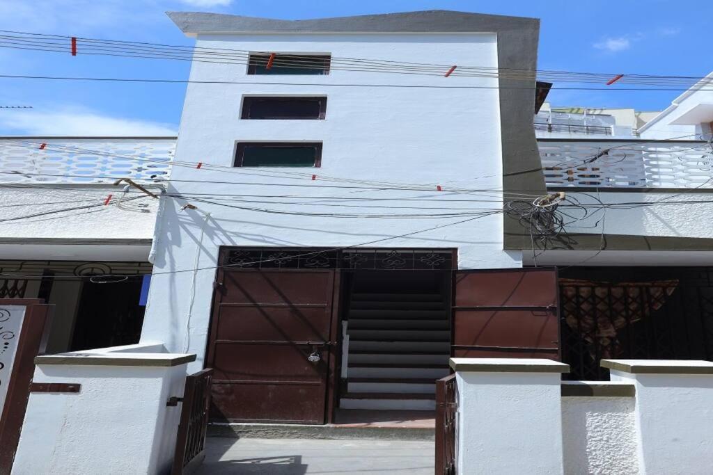 Heritage Home With 3 Bed/3 Bath With Kitchen In A Residential Neighborhood. Madurai Bagian luar foto