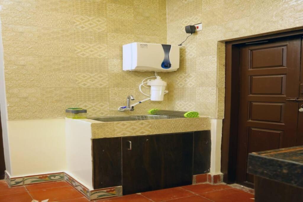 Heritage Home With 3 Bed/3 Bath With Kitchen In A Residential Neighborhood. Madurai Bagian luar foto