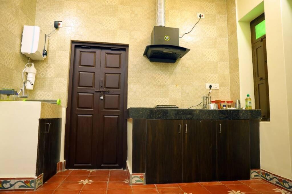 Heritage Home With 3 Bed/3 Bath With Kitchen In A Residential Neighborhood. Madurai Bagian luar foto